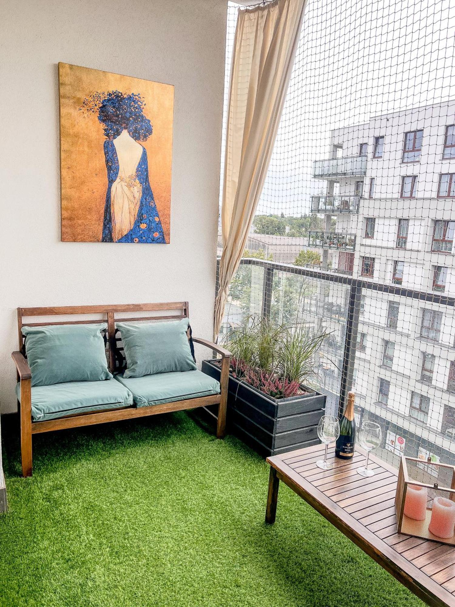 Lake Park Apartament With Free Parking Airport Netflix Varsóvia Exterior foto